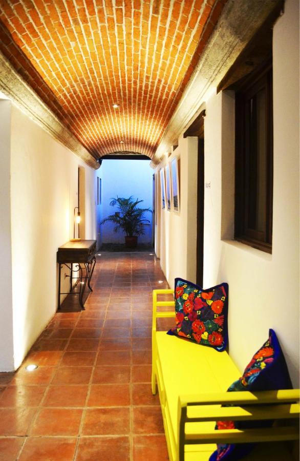Luna Maya Antigua Extérieur photo