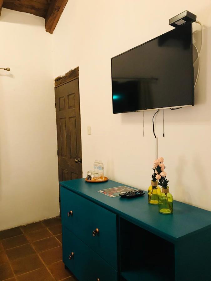 Luna Maya Antigua Extérieur photo